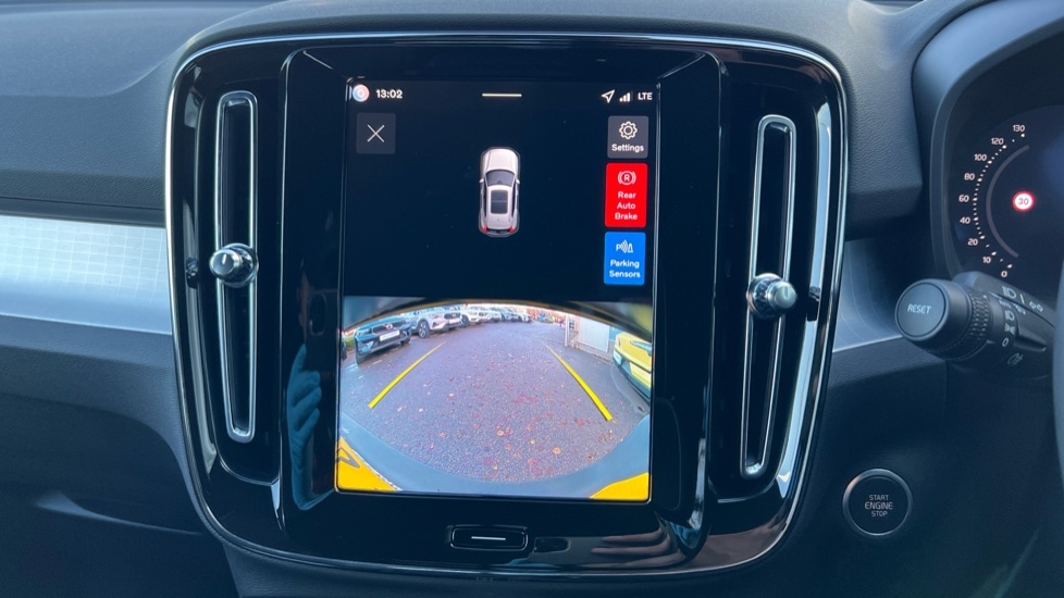 Used Volvo XC40 2025 for sale - 76894787: Photo 37