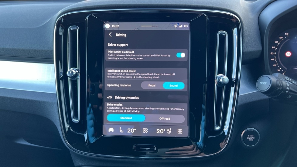 Used Volvo XC40 2025 for sale - 76894787: Photo 41