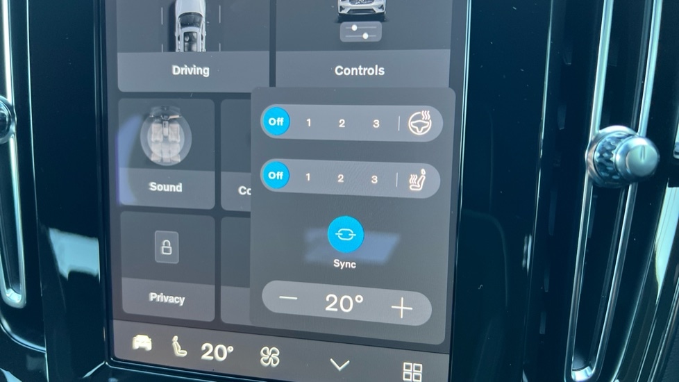 Used Volvo XC40 2025 for sale - 76894787: Photo 54