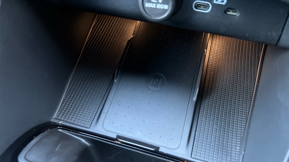 Used Volvo XC40 2025 for sale - 76894787: Photo 55