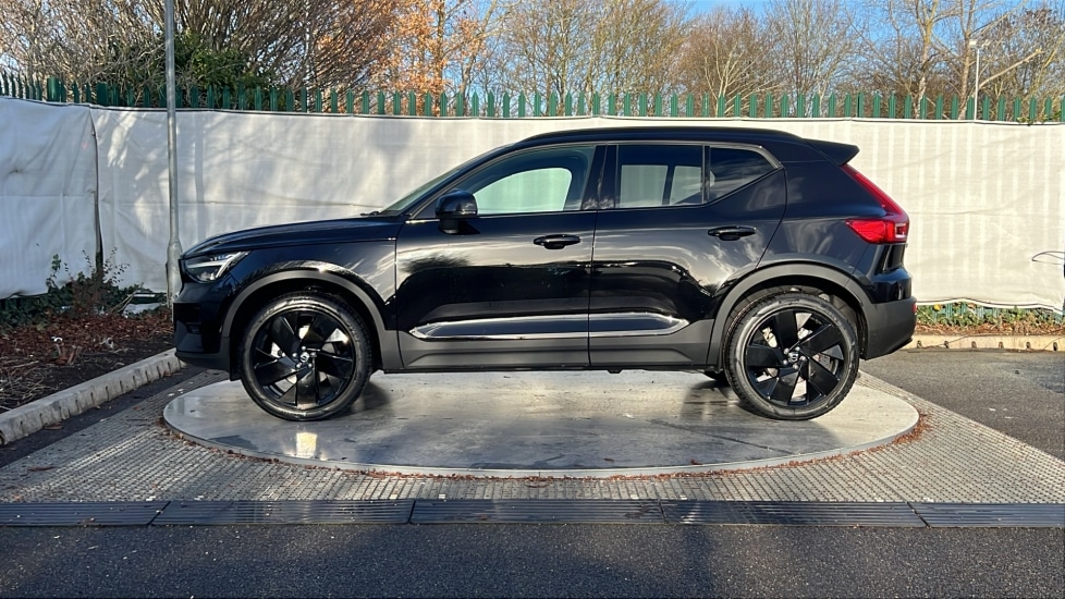 Used Volvo XC40 2025 for sale - 76894787: Photo 8