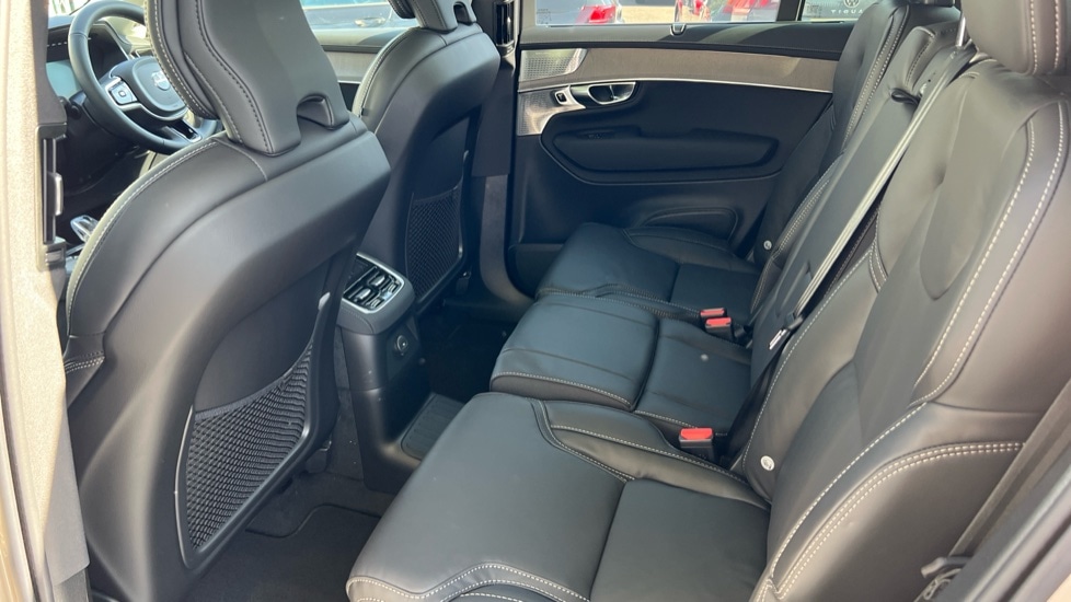 Used Volvo XC90 2025 for sale - 76112016: Photo 10