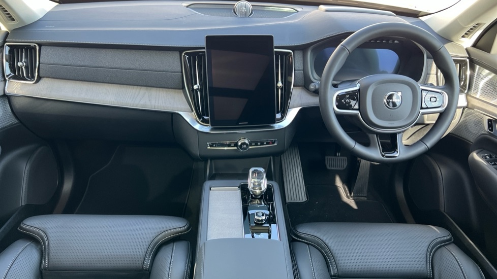 Used Volvo XC90 2025 for sale - 76112016: Photo 21