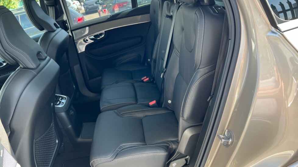 Used Volvo XC90 2025 for sale - 76112016: Photo 38