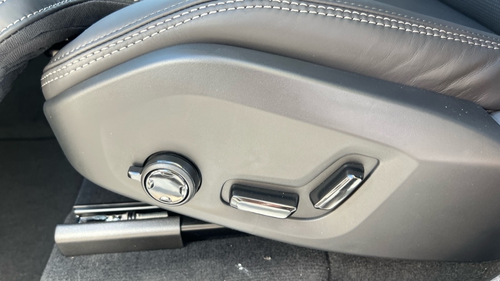 Used Volvo XC90 2025 for sale - 76112016: Photo 46