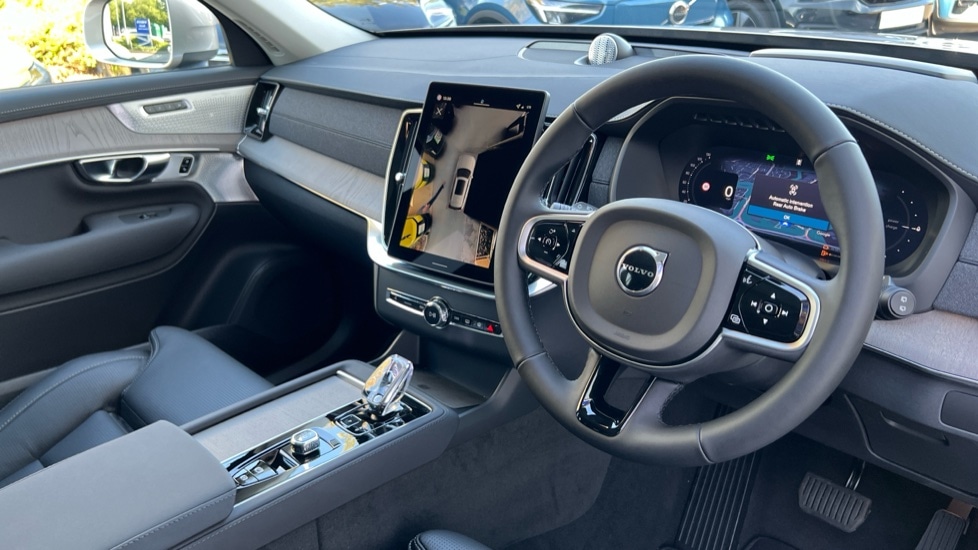 Used Volvo XC90 2025 for sale - 76112016: Photo 5