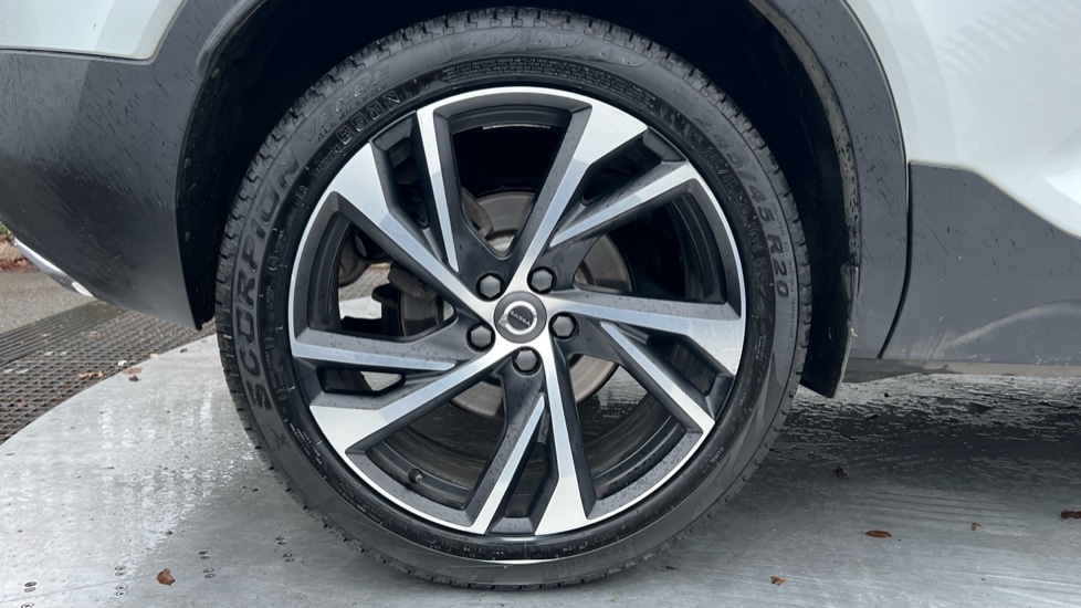 Used Volvo XC40 2020 for sale - 76927998: Photo 19