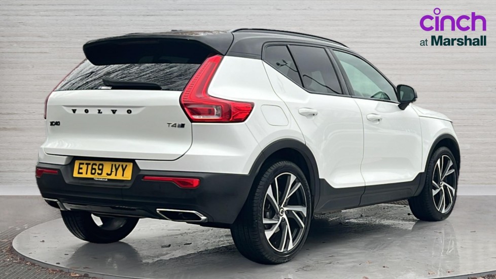 Used Volvo XC40 2020 for sale - 76927998: Photo 3