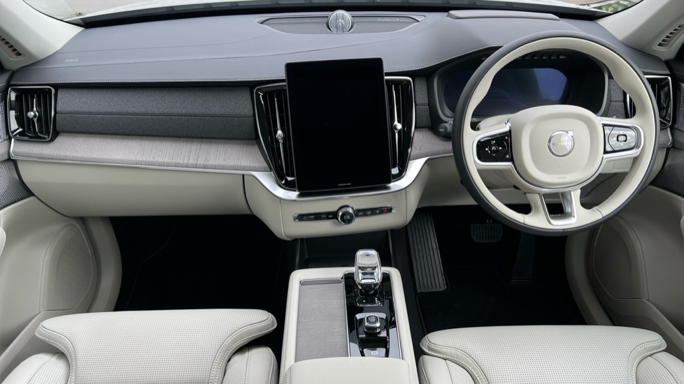 Used Volvo XC90 2025 for sale - 76112384: Photo 21