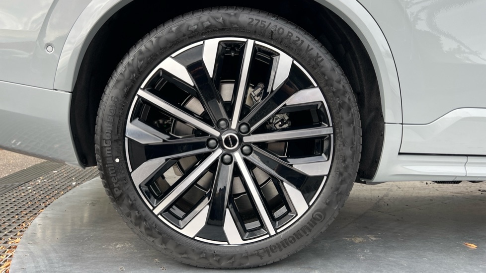 Used Volvo XC90 2025 for sale - 76112384: Photo 24