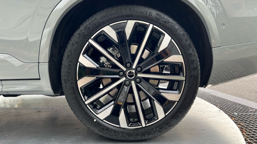 Used Volvo XC90 2025 for sale - 76112384: Photo 26