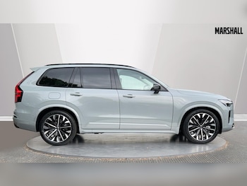 Used Volvo XC90 2025 for sale - 76112384: Photo 3