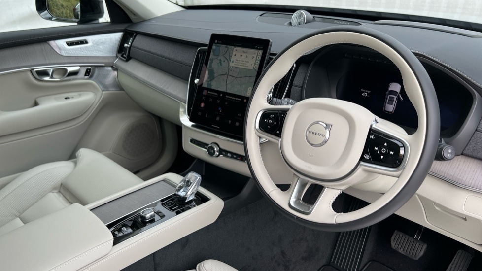 Used Volvo XC90 2025 for sale - 76112384: Photo 5