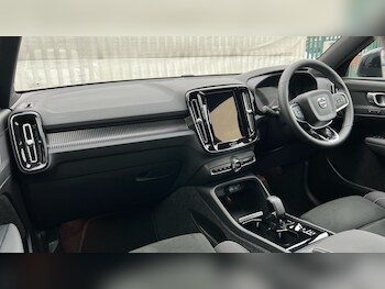 Used Volvo XC40 2024 for sale - 76244610: Photo