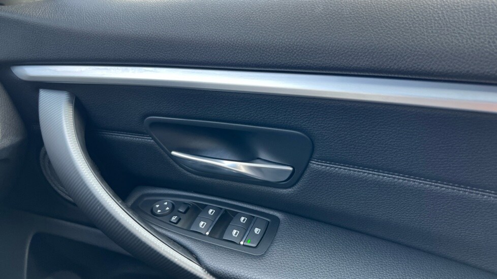 Used BMW 4 Series 2020 for sale - 76434821: Photo 32