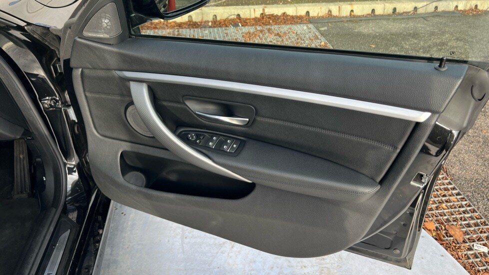 Used BMW 4 Series 2020 for sale - 76434821: Photo 40