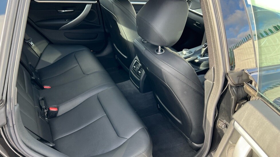 Used BMW 4 Series 2020 for sale - 76434821: Photo 43