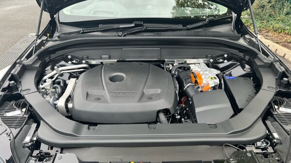 Used Volvo XC60 2025 for sale - 75776128: Photo 23