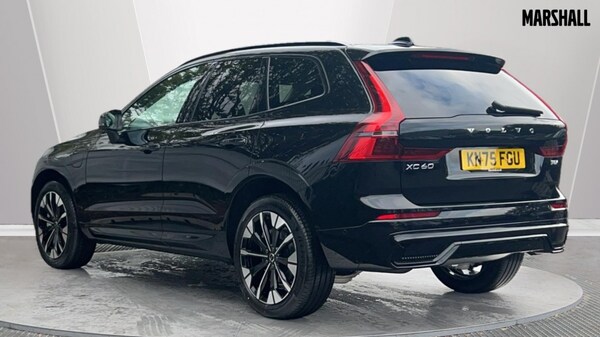 Used Volvo XC60 2025 for sale - 75776128: Photo 2