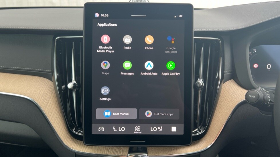 Used Volvo XC60 2025 for sale - 75776128: Photo 35