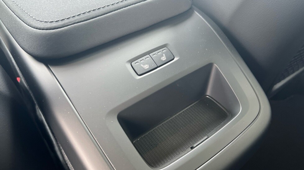 Used Volvo XC60 2025 for sale - 75776128: Photo 49