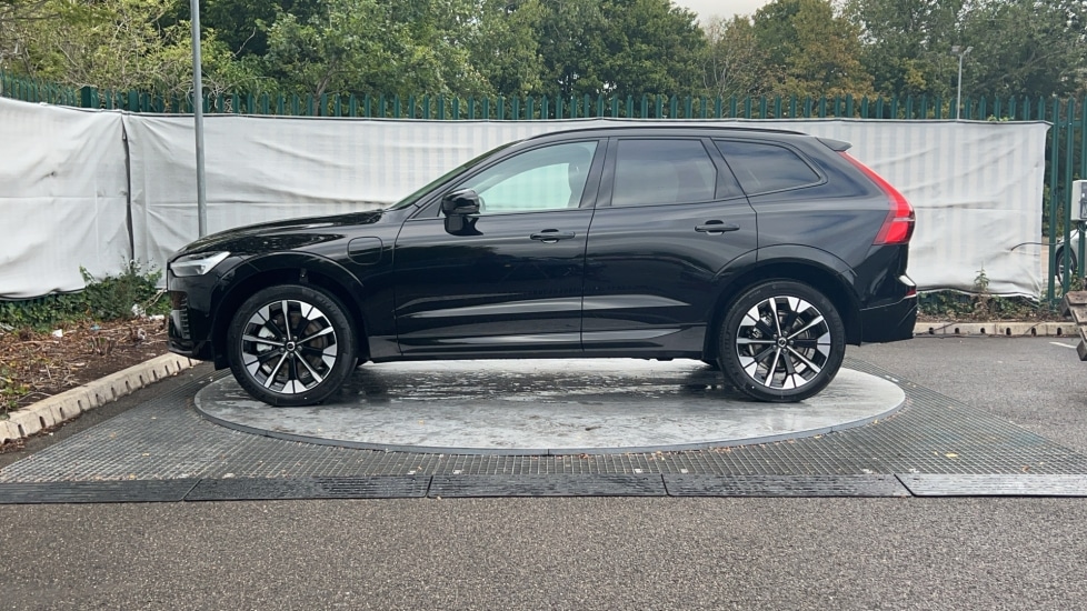 Used Volvo XC60 2025 for sale - 75776128: Photo 8
