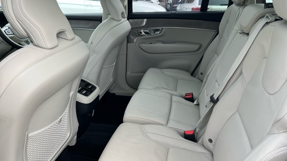 Used Volvo XC90 2025 for sale - 76954452: Photo 10