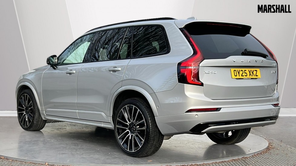 Used Volvo XC90 2025 for sale - 76954452: Photo 2