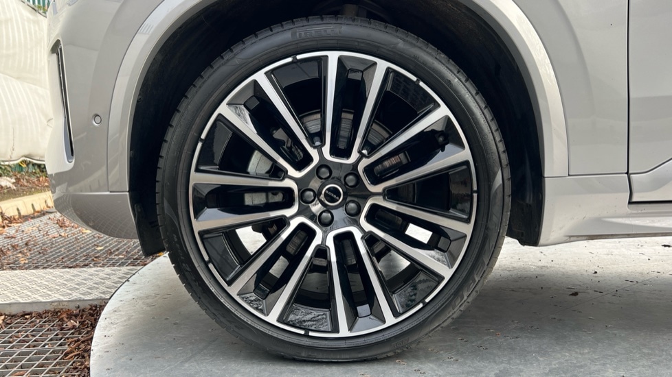 Used Volvo XC90 2025 for sale - 76954452: Photo 25