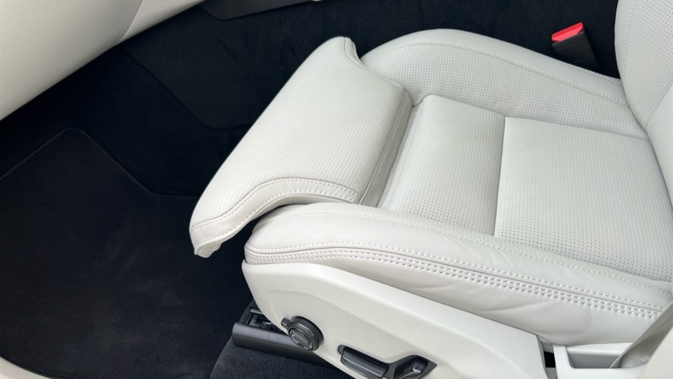 Used Volvo XC90 2025 for sale - 76954452: Photo 32