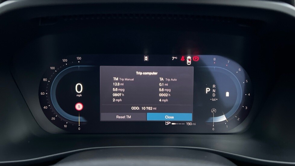 Used Volvo XC40 2024 for sale - 76623457: Photo 11