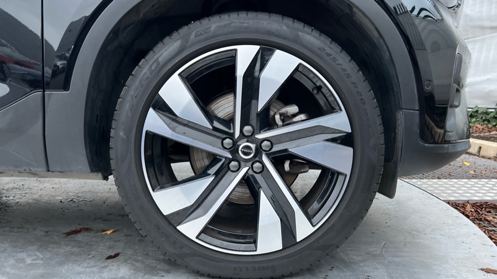 Used Volvo XC40 2024 for sale - 76623457: Photo 16