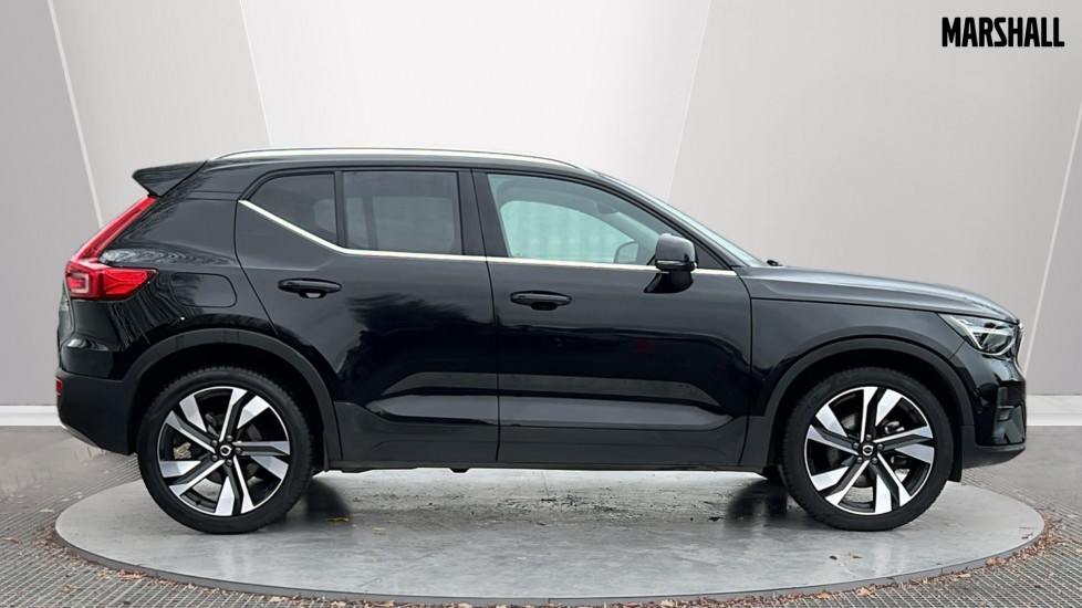 Used Volvo XC40 2024 for sale - 76623457: Photo 3