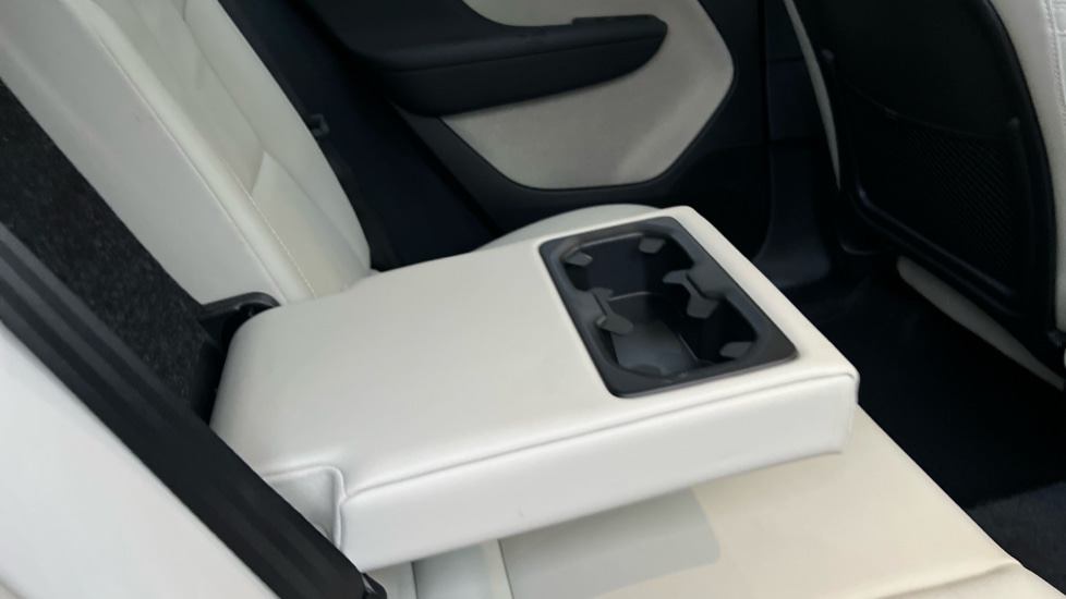 Used Volvo XC40 2024 for sale - 76623457: Photo 31