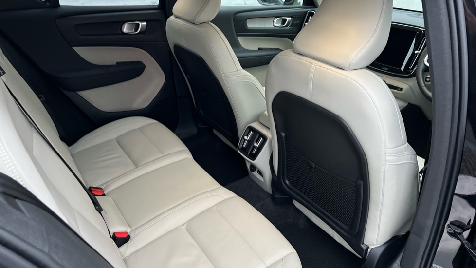 Used Volvo XC40 2024 for sale - 76623457: Photo 49