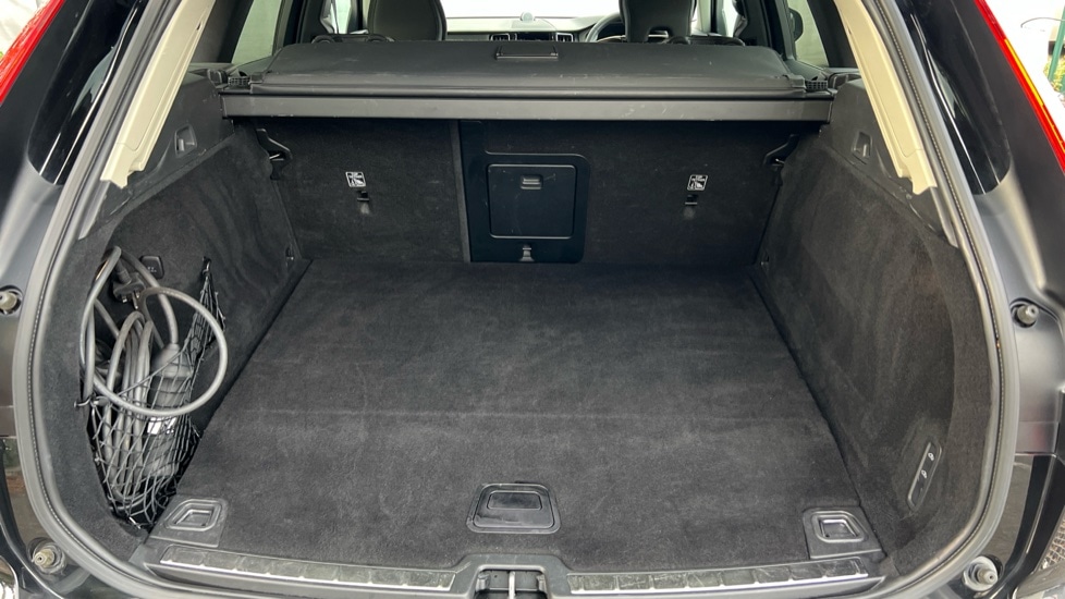 Used Volvo XC60 2023 for sale - 76161300: Photo 17