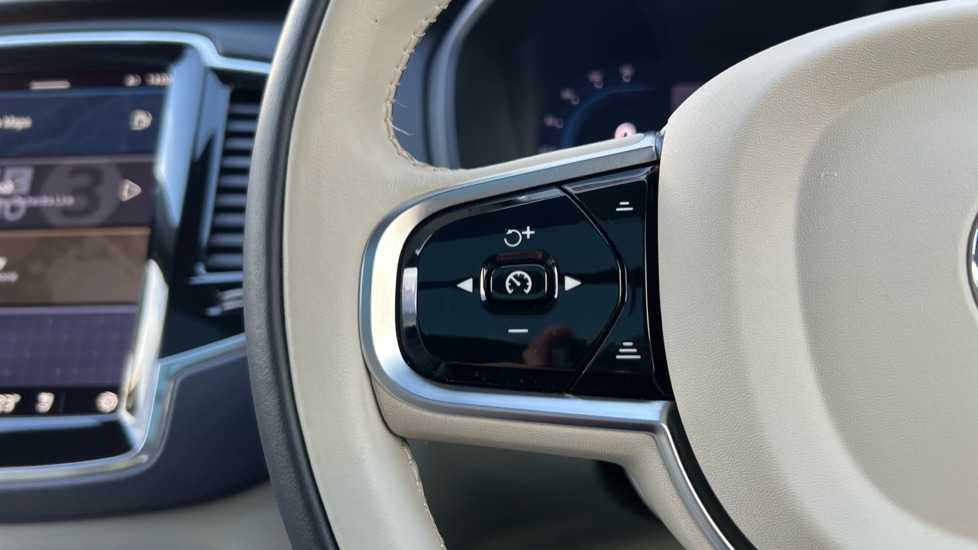 Used Volvo XC90 2024 for sale - 77010257: Photo 18