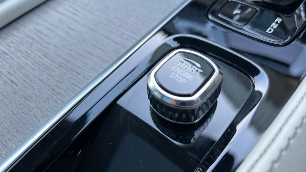 Used Volvo XC90 2024 for sale - 77010257: Photo 28