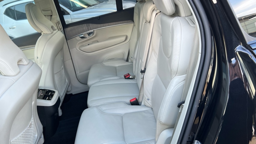 Used Volvo XC90 2024 for sale - 77010257: Photo 38