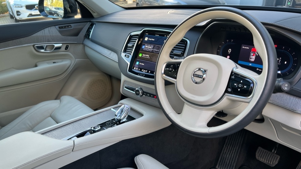Used Volvo XC90 2024 for sale - 77010257: Photo 5