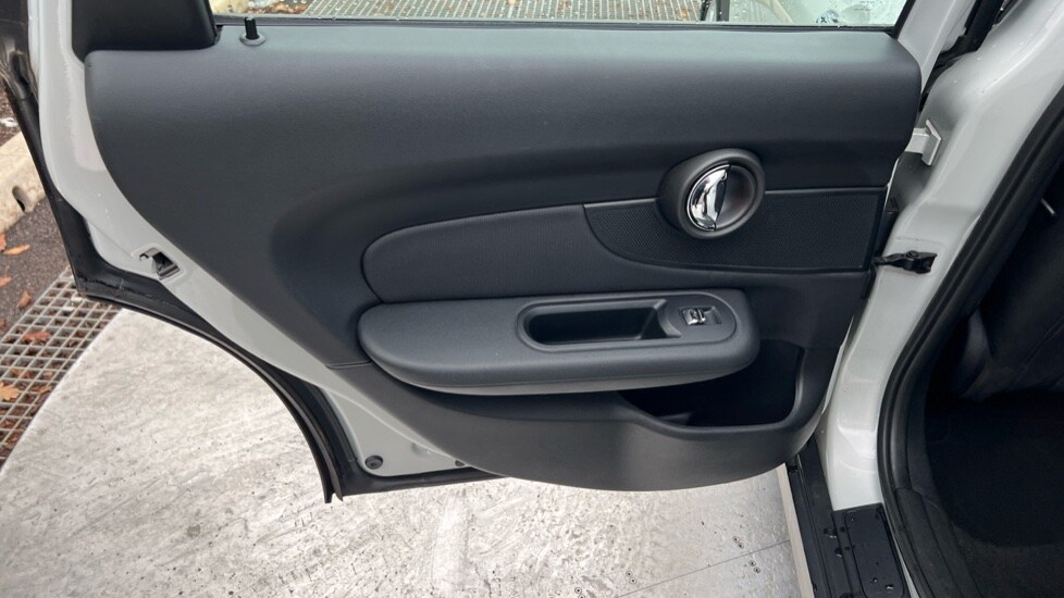 Used MINI Clubman 2019 for sale - 76966764: Photo 40