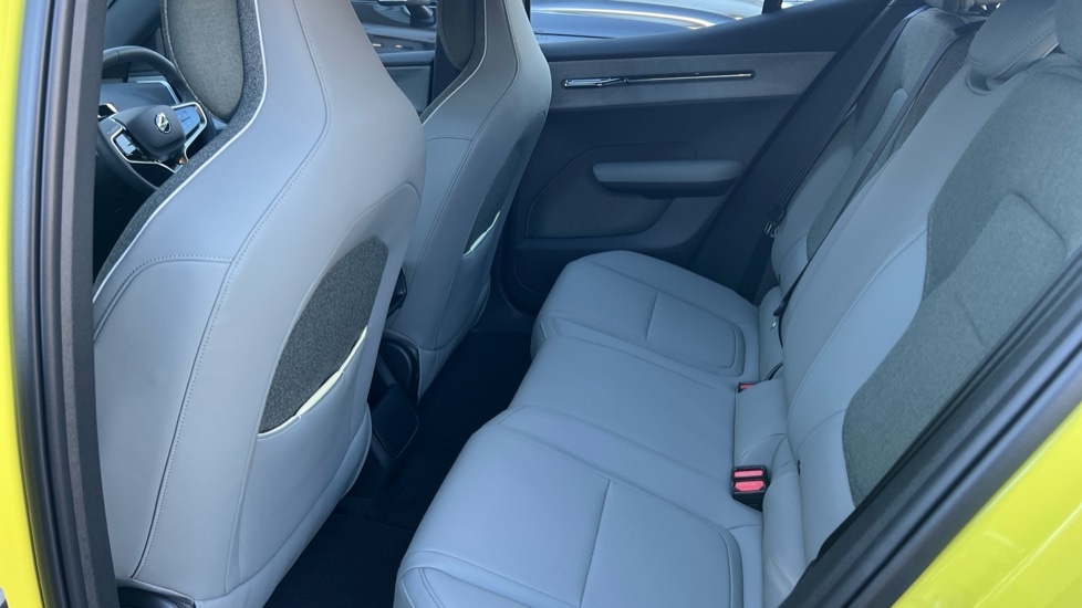 Used Volvo EX30 2025 for sale - 75472471: Photo 10