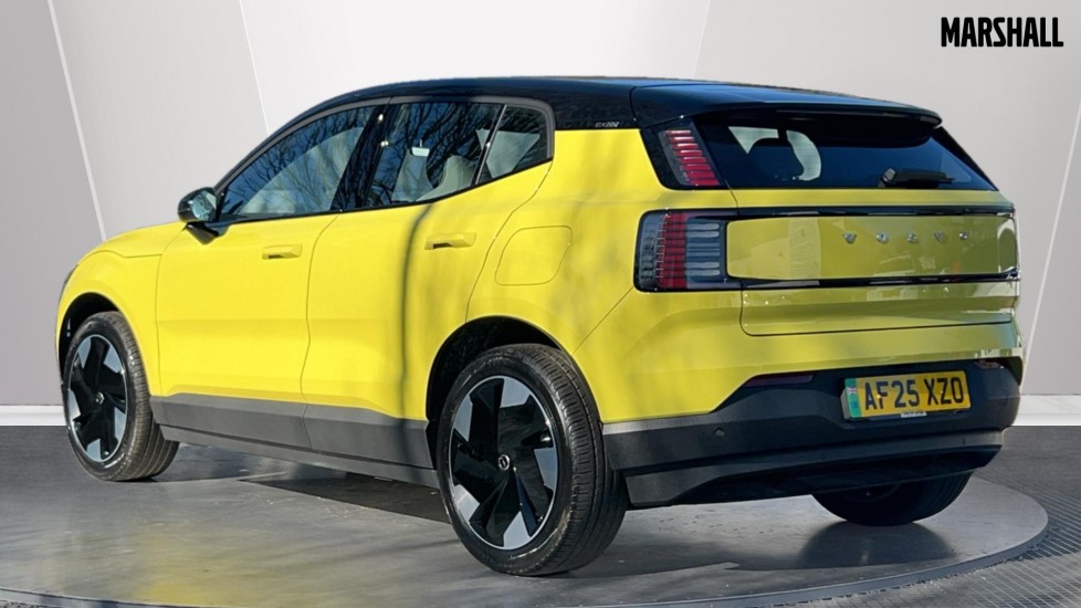 Used Volvo EX30 2025 for sale - 75472471: Photo 2