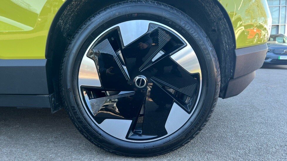 Used Volvo EX30 2025 for sale - 75472471: Photo 26