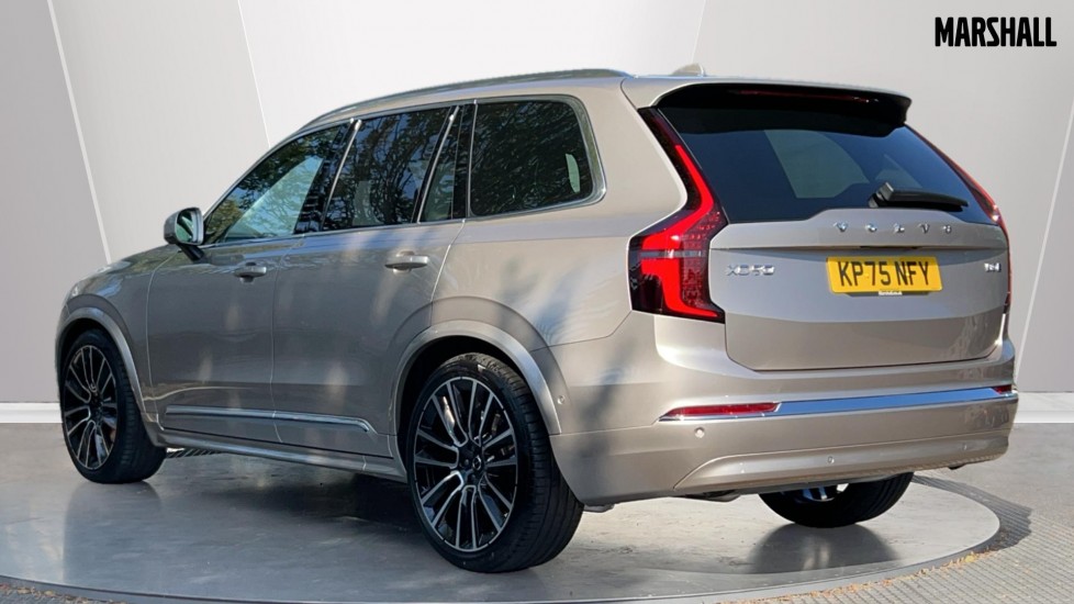Used Volvo XC90 2025 for sale - 76112419: Photo 2
