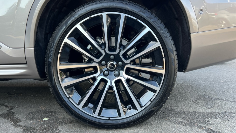 Used Volvo XC90 2025 for sale - 76112419: Photo 26