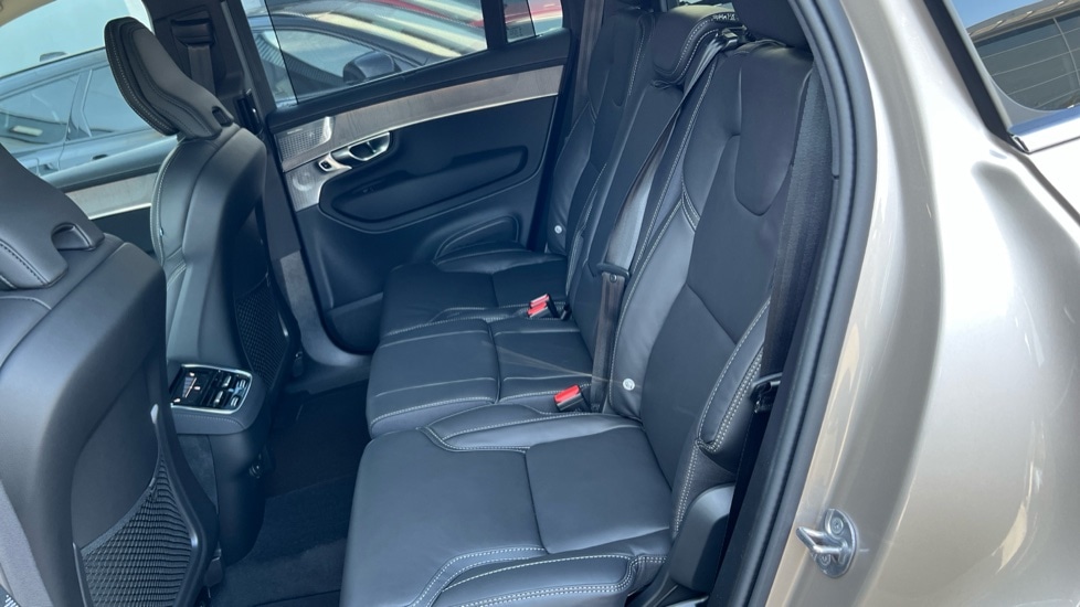 Used Volvo XC90 2025 for sale - 76112419: Photo 38