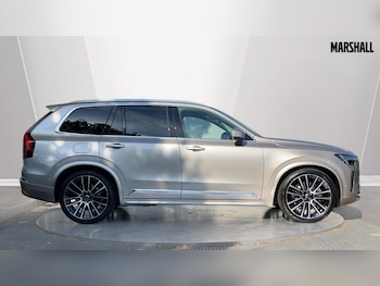 Used Volvo XC90 2025 for sale - 76112419: Photo 3