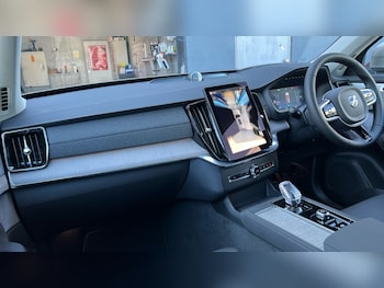 Used Volvo XC90 2025 for sale - 76112419: Photo 4