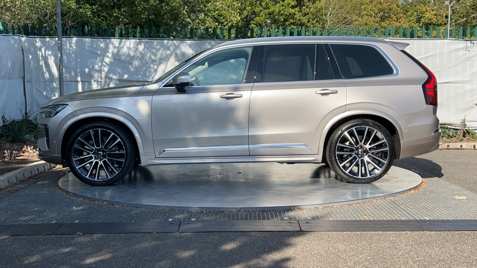 Used Volvo XC90 2025 for sale - 76112419: Photo 8